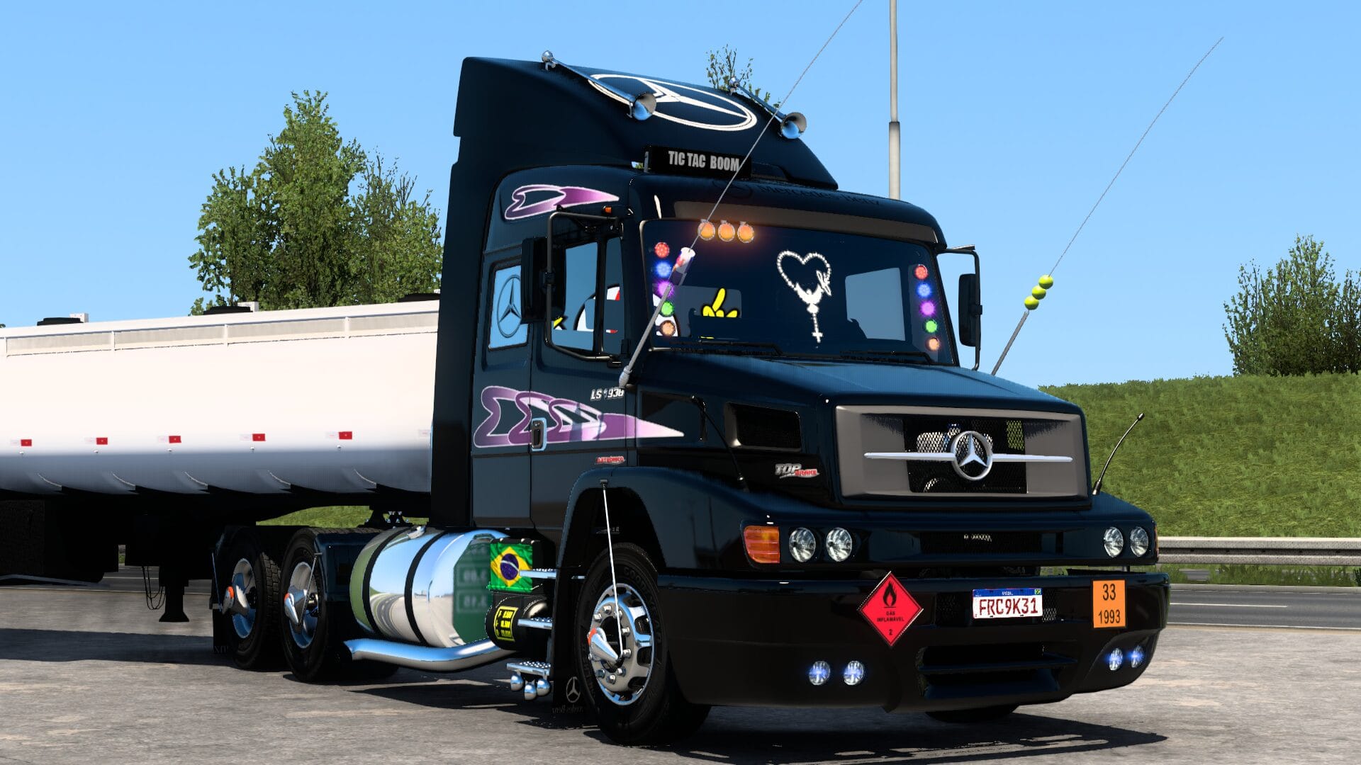 Mercedes Benz LS1938 2